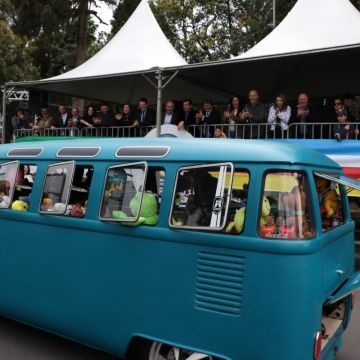 Mais de 4.500 pessoas desfilaram em Araranguá