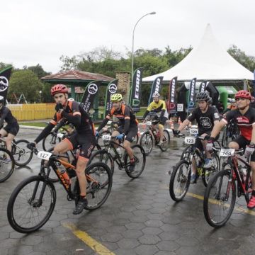 Ciclistas percorrem 45km na Heimatbike em Forquilhinha