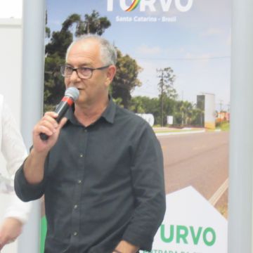 Turvo aperfeiçoa comerciantes para a acolhida de Turistas