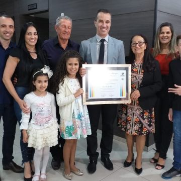 Ricardo Ghelere recebe Título de Cidadão Honorário Araranguaense