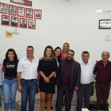 Em sessão histórica Plano de Carreira dos Servidores é aprovado