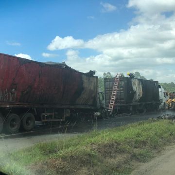 Caminhoneiro morre carbonizado em acidente em Maracajá
