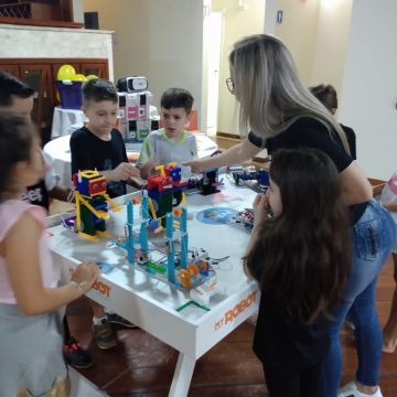 Colônia de Férias do Grêmio Fronteira leva diversão às crianças durante as férias de fim de ano