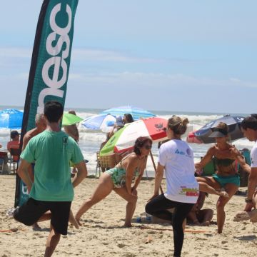 Verão Mais Unesc proporciona atividades de lazer à beira mar
