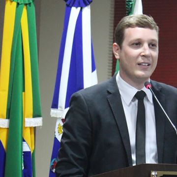 Aroldo Frigo Junior assume como Presidente do Legislativo de Nova Veneza