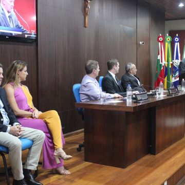 Aroldo Frigo Junior assume como Presidente do Legislativo de Nova Veneza