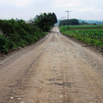 Melhorias em estradas rurais beneficiam comunidades Turvenses  