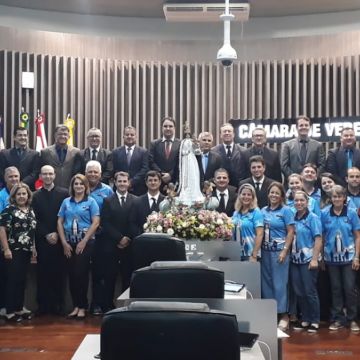 Católicos divulgam festa da padroeira de Araranguá na Câmara