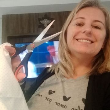 Grupo de Araranguá troca máscaras por alimentos