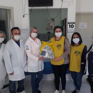 Igreja de Araranguá desenvolve projeto de confecção de máscaras