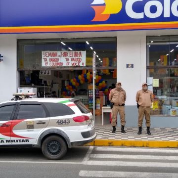 Polícia Militar realiza operação Fecha Quartel