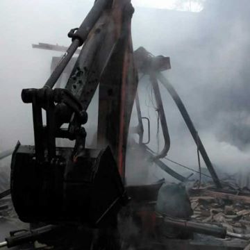 Incêndio em Turvo nessa madrugada (19)